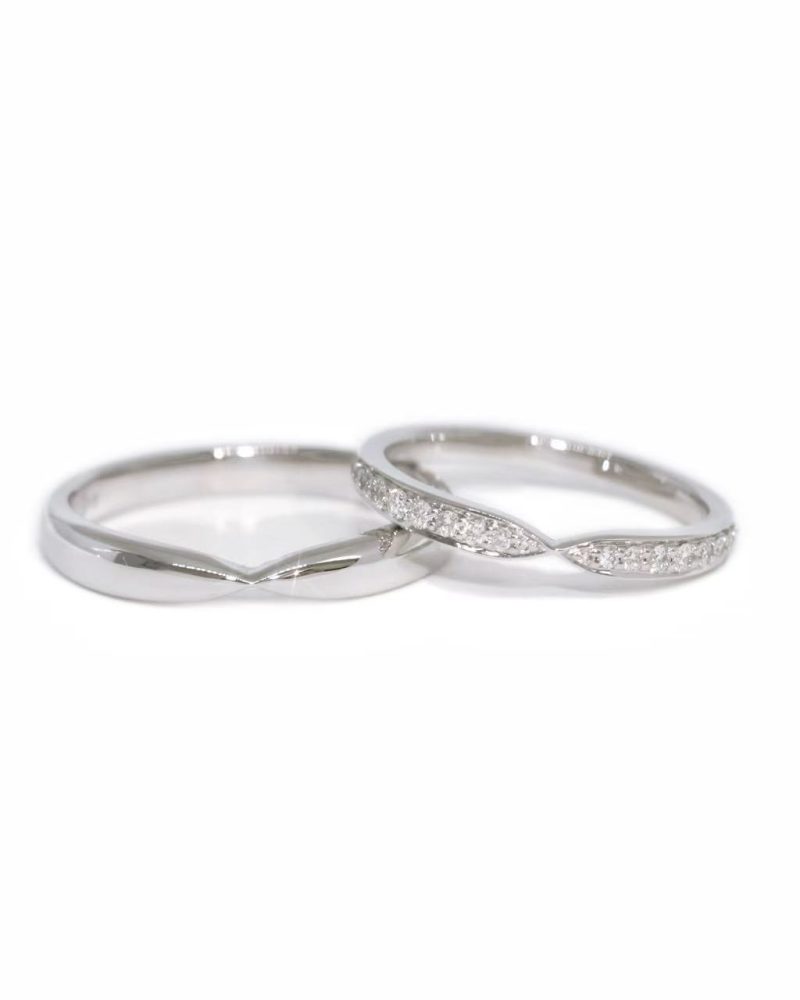 Ribbon Diamond Couple Ring